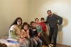 Diese geflüchtete Familie aus Berg-Karabach ist dankbar, dass sie Aserbaidschans Angriffe überlebt hat. Doch sie braucht Hilfe, um in ihrer neuen Heimat Fuss zu fassen. csi