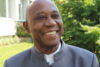 Monsignore Obiora Ike setzt seine Stimme furchtlos für die verfolgten Christen in Nigeria und in anderen Ländern ein (csi)