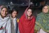 Mehak mit zwei jüngeren Schwestern und ihrer Mutter Kiran. Die tapfere Christin konnte sich nach zweieinhalb Jahren Zwangsehe selbst befreien. csi