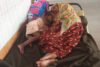 Tobibul Islams Frau und die Kinder wurden schwer verletzt ins Krankenhaus eingeliefert, nachdem sie von den Nachbarn wegen ihres christlichen Glaubens angegriffen worden waren. csi