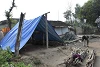 Nach der Flutkatastrophe müssen etliche Bewohner in Sarlahi immer noch in Zelten hausen (csi)