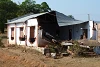 Eines von tausenden Häusern, die im Sommer 2008 zerstört wurden (csi)