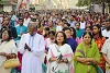 Mitten auf der Strasse: Ökumenischer Ostergottesdienst mit mehreren tausend Personen in Dhaka (Ostern 2018) (zvg)
