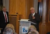 Prof. Bassam Tibi bei seinem Vortrag in Zürich, links Dr. John Eibner, CSI CS ()