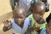 Kinder im Flüchtlingslager von Jos stellen trotz der schlimmen Erlebnisse ihre Lebensenergie unter Beweis (csi)