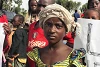 Eine nigerianische Christin demonstriert gegen die anhaltende Gewalt von Fulani-Islamisten (csi)
