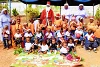 Nigeria: Für die Waisenkinder in Enugu ist die Päckli-Aktion mit Weihnachtsmann ein ganz besonderer Moment (2018) (csi)