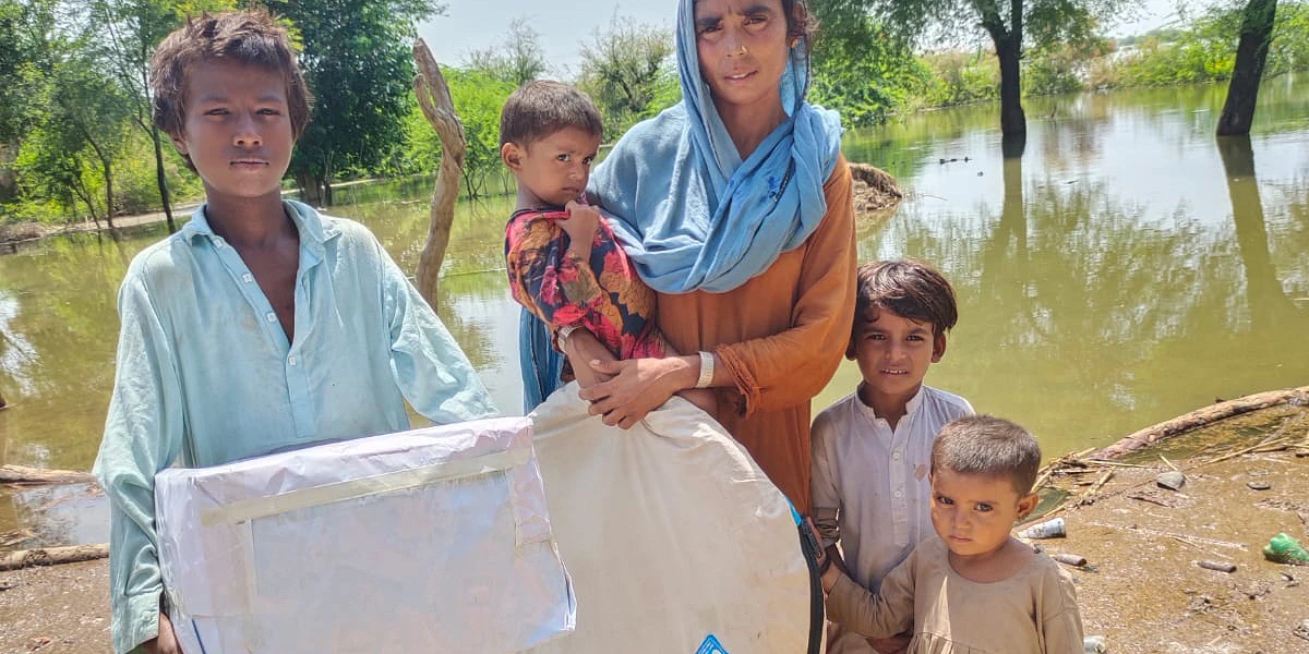 Die Witwe Rani konnte ihre Kinder vor dem Wasser retten, alles andere ist weg. csi