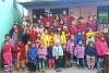 Zum Schutz vor Kälte brauchen Kinder in Nepal warme Jacken. csi